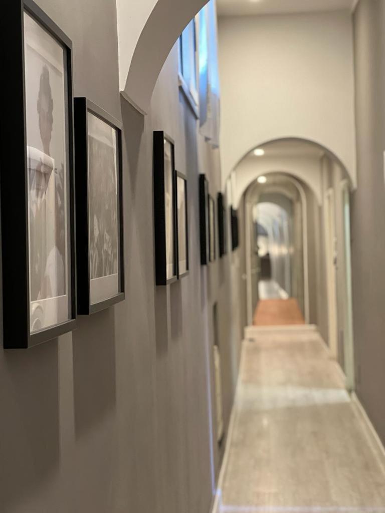 נאפולי B&B Ruffo Di Bagnara Palazzo Monumentale מראה חיצוני תמונה
